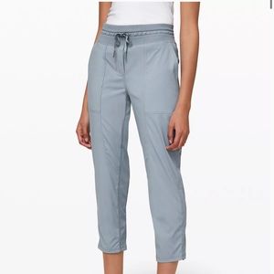 Lululemon Womens Dance Studio Mid-Rise Crop 25”